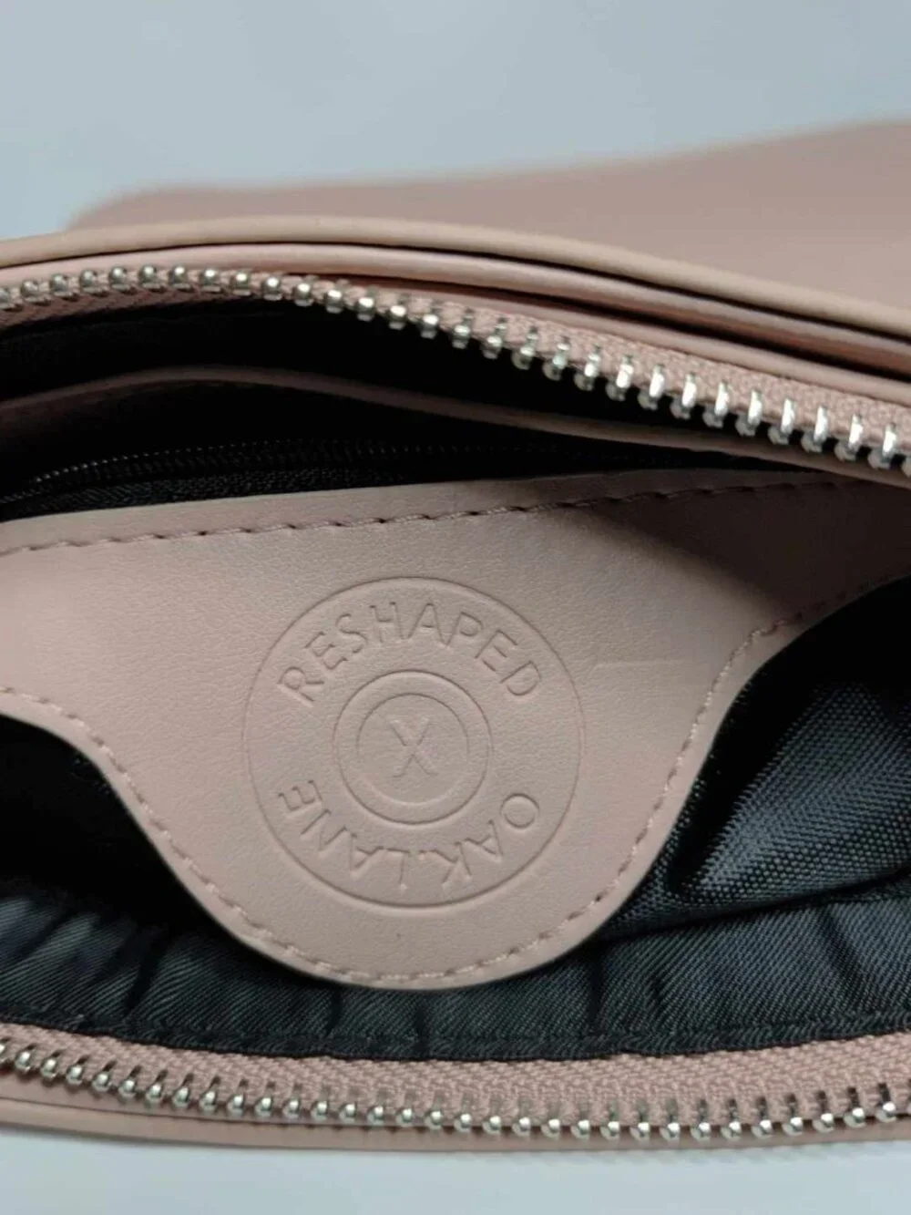 Light pink Crossbody Bag Reshapedoaklane NEW - Picture 2 of 7